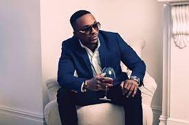 Iyanya DCC4Life ft. DCC Emma Nyra