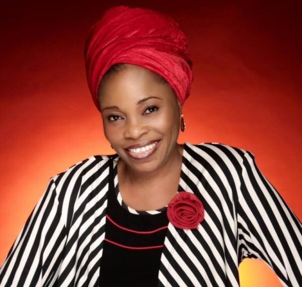 Tope Alabi Mimo Loluwa mp3 download