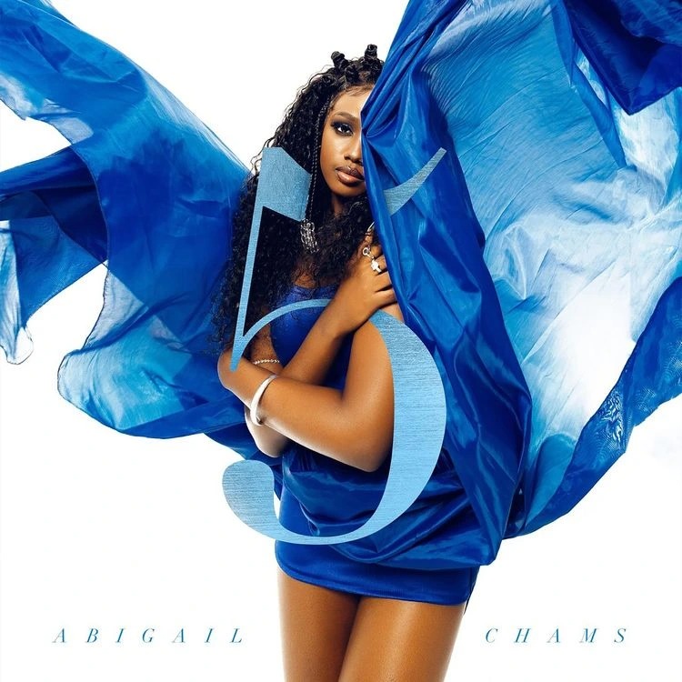 Abigail Chams – Falling in Love